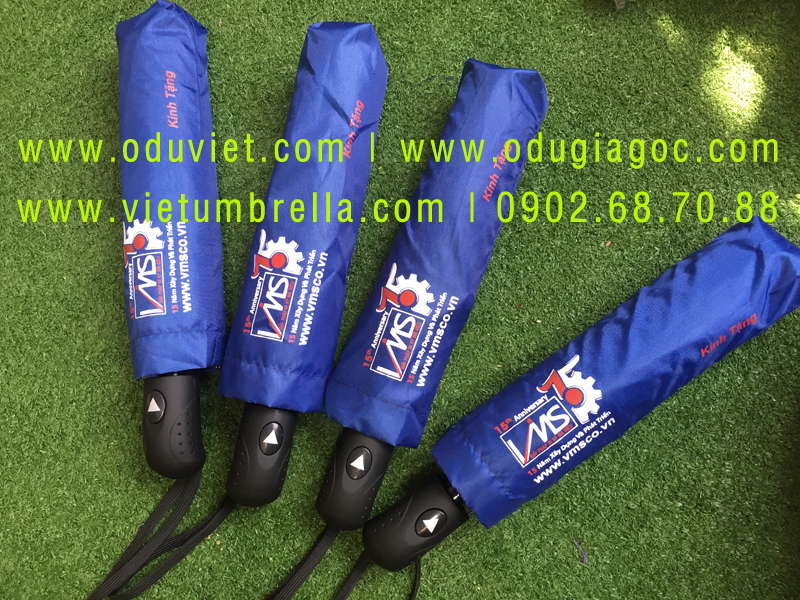 xưởng sản xuất ô dù cầm tay in logo quảng cáo